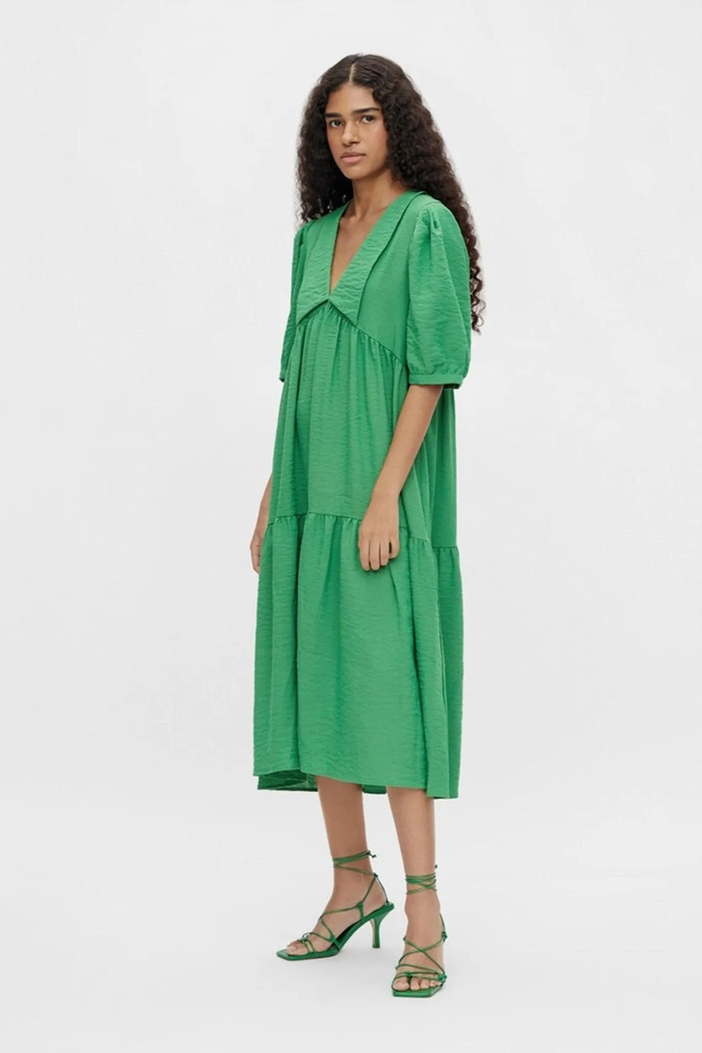 Alaia Lang Kjole - Artichoke Green