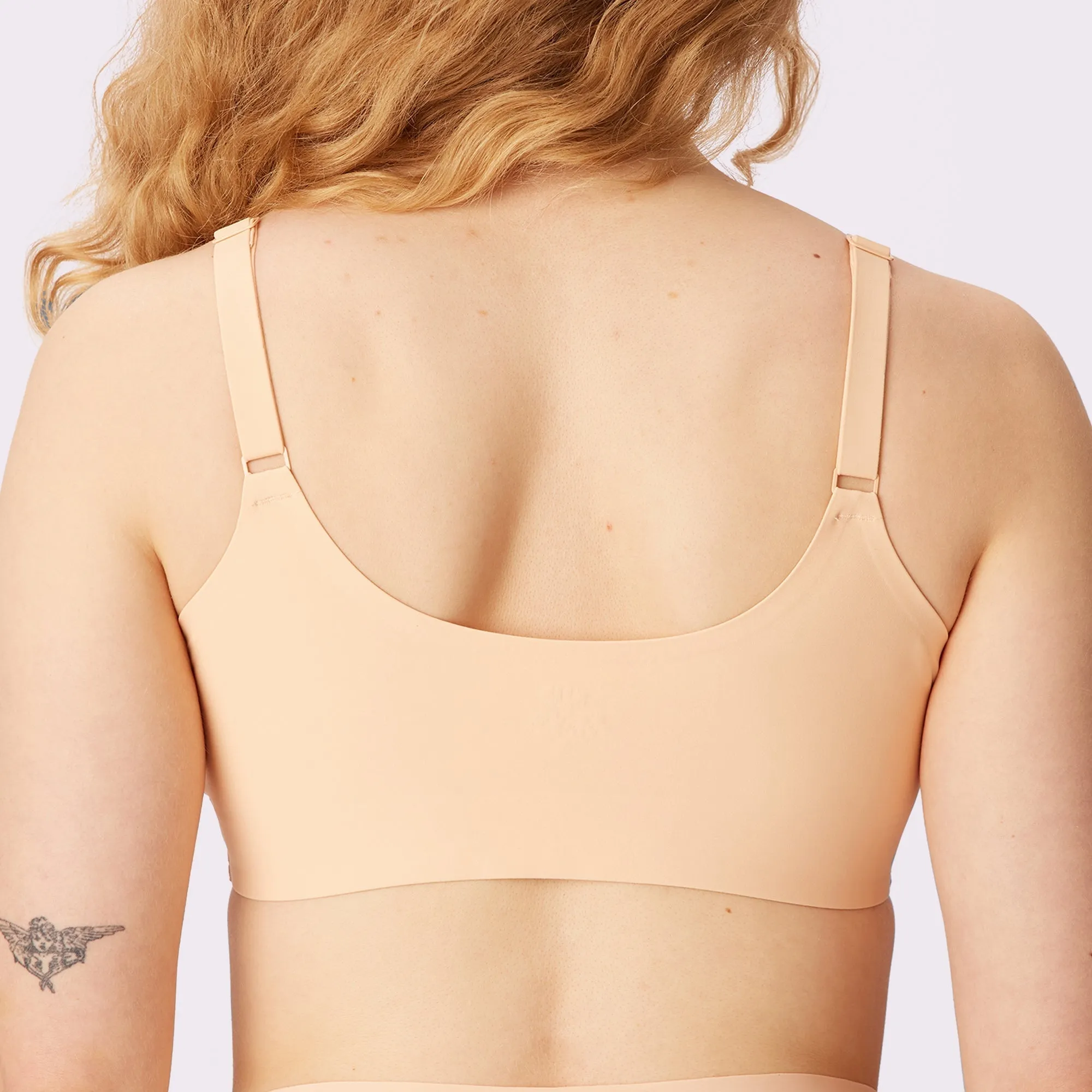 Smooth Lift Triangle Bralette | Seamless Universal (Sand)